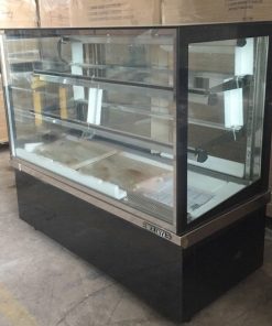 Tủ trưng bày kính vuông RCS18SB13-2FB Berjaya