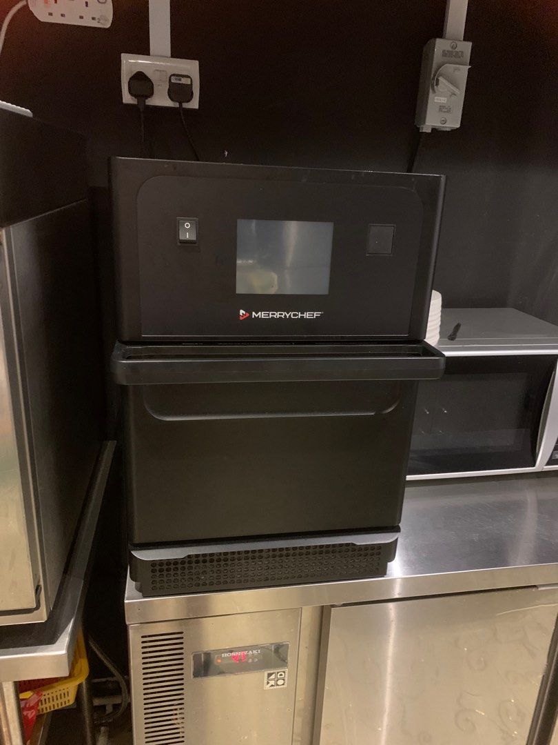 Lò nướng Tốc độ Cao Merrychef Eikon E1S 8 Lò nướng Tốc độ Cao Merrychef Eikon E1S Lo nuong sieu toc Merrychef E1S hinh thuc te