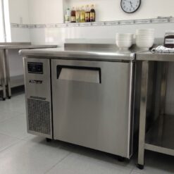 Bàn Mát 1 Cánh Inox TURBO AIR KUR9-1 ban mat 1 canh inox turbo air kur9 1 gia tot 3