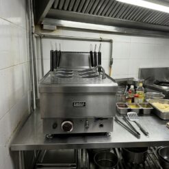 Bếp Trụng Mỳ Dùng Gas 6 Rổ EAGLE GNB6-40 Nhà Hàng bep trung my dung gas 6 ro eagle gnb6 40 nha hang noi bat 3